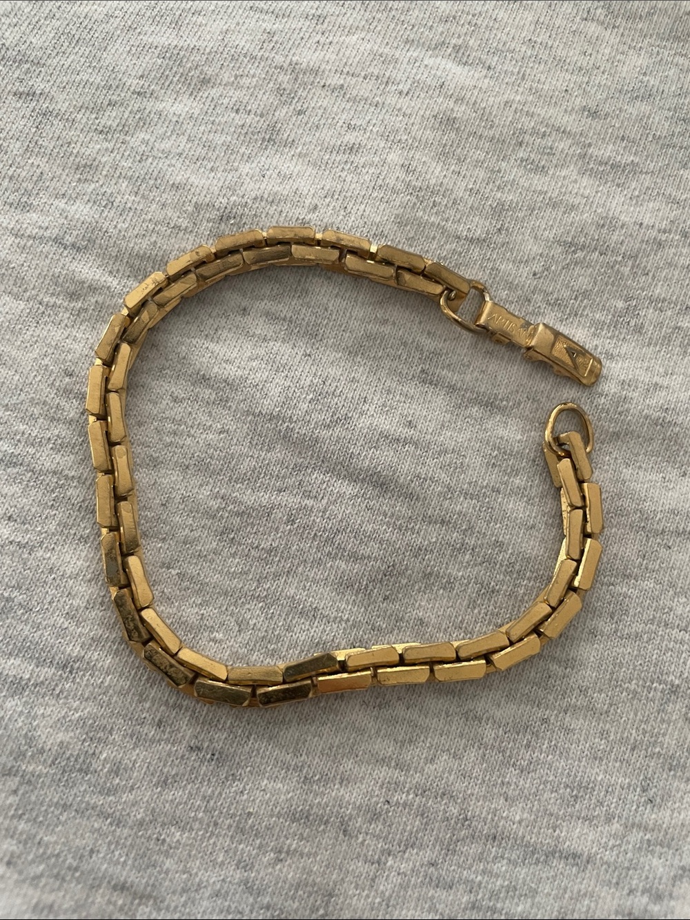 Gold Tone Link Chain Bracelet